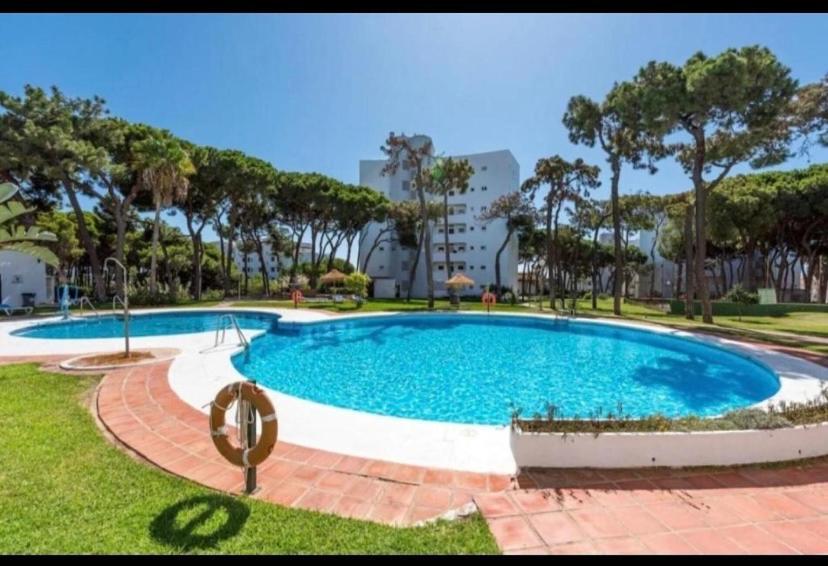 Apartment Playa Algaida Sitio de Calahonda